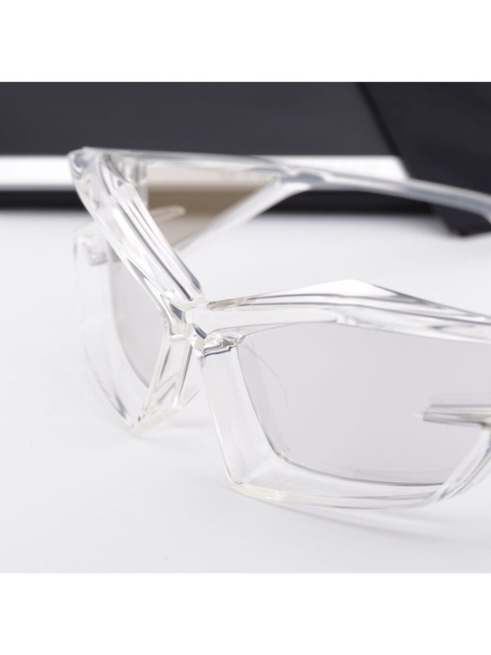 Givenchy GV40049U 26G Geometric Sunglasses - Transparent /Silver Mirror - Picture 3 of 11